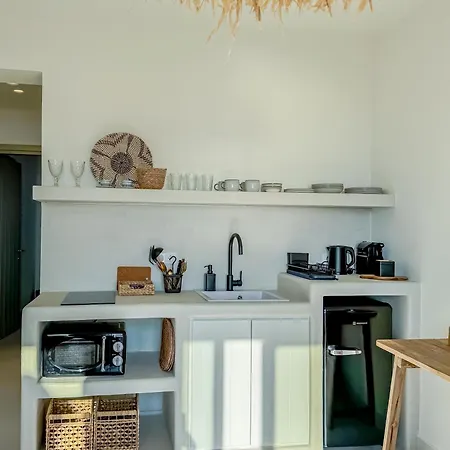 Ico Santorini Apartment Pyrgos Kallistis Exterior photo