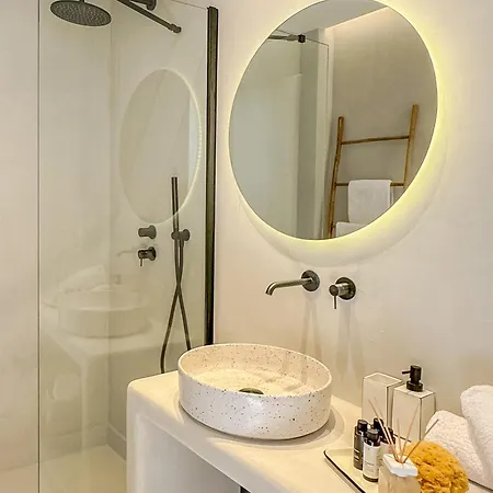 Ico Santorini Apartment Pyrgos Kallistis Exterior photo