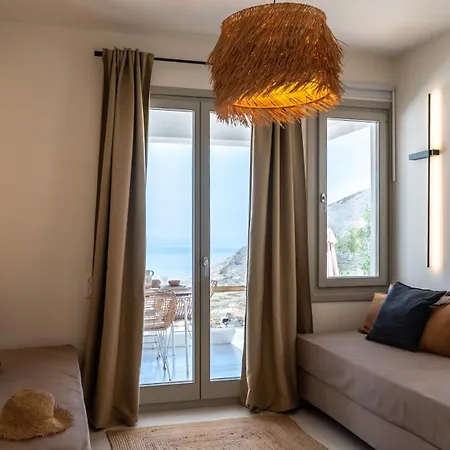 Ico Santorini Apartment Pyrgos Kallistis Exterior photo