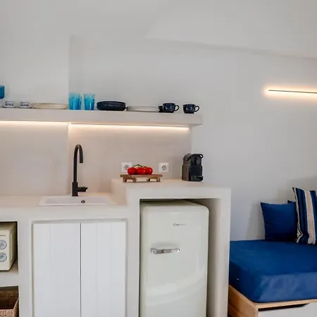 Ico Santorini Apartment Pyrgos Kallistis Exterior photo