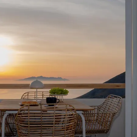Ico Santorini Apartment Pyrgos Kallistis Exterior photo
