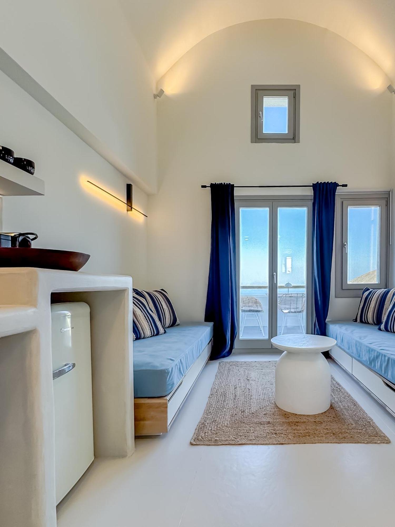 Ico Santorini *