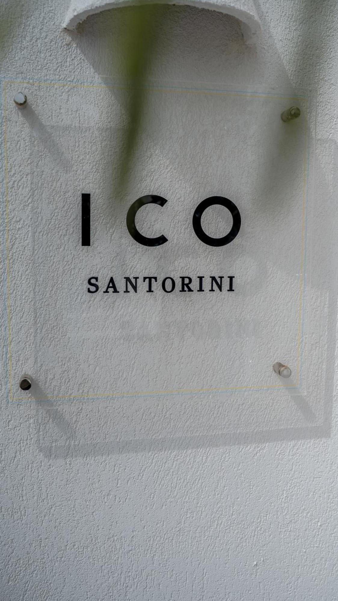 Ico Santorini * Pýrgos